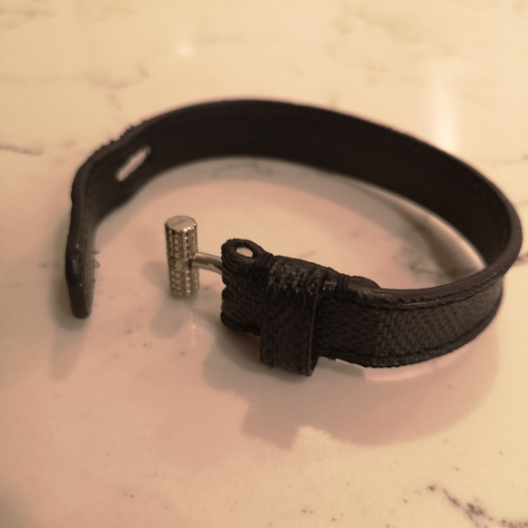 Louis Vuitton Bracelet Damier - Picture 5 of 5
